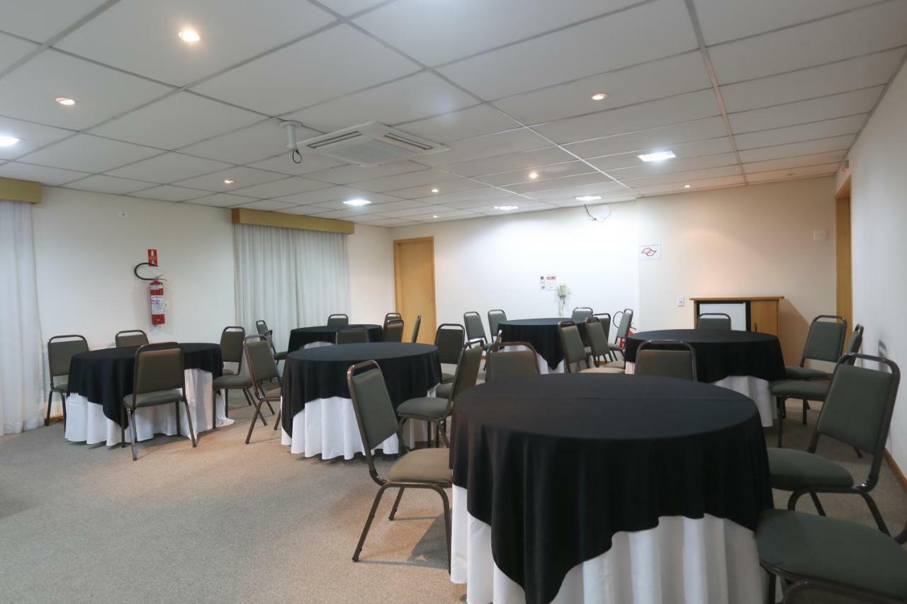 Fildi Hotel Sumaré Buitenkant foto